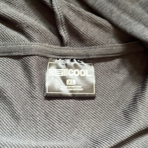 32 degrees cool brand new Hoodie - Picture 3 of 4